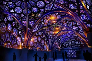 L'Hôtel des Lumières revient et s'agrandit.