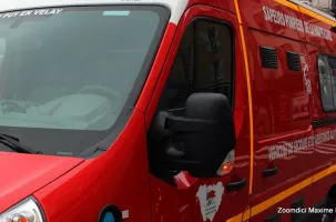 La conductrice a été transportée, sans inquiétude, vers l’hôpital Emile Roux.