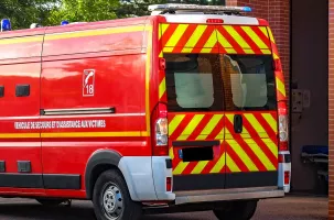 Les pompiers ont effectué le transport vers les urgences.
