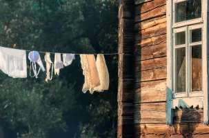 L'homme ne visait que le haut de gamme de la lingerie féminine.